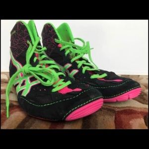 Men’s wrestling shoes- never worn